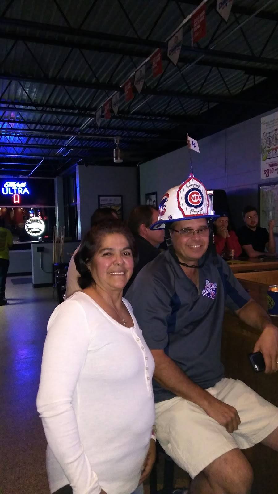 No Problem Pub | restaurant | 204 La Salle St, Tonica, IL 61370, USA | 8154423404 OR +1 815-442-3404