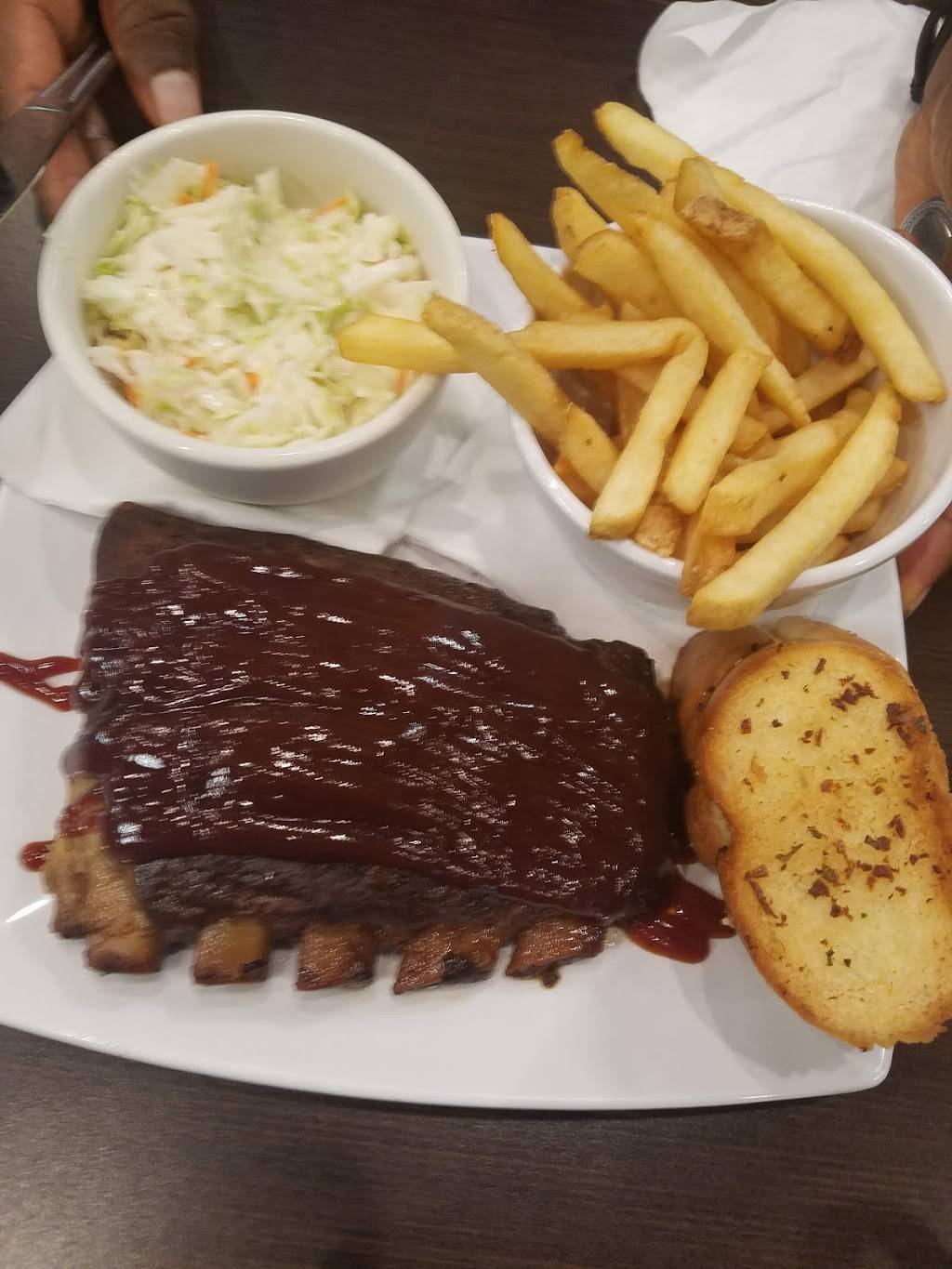 Grille At Stonegate | restaurant | 395 Village Dr, Kissimmee, FL 34759, USA | 8634277167 OR +1 863-427-7167