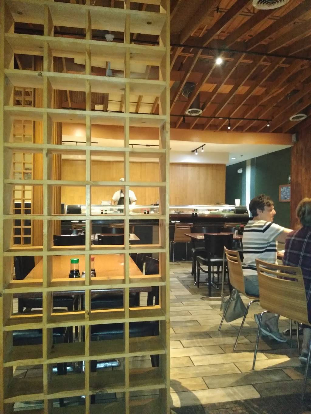 Hiras | restaurant | 15202 W 119th St, Olathe, KS 66062, USA | 9137801118 OR +1 913-780-1118