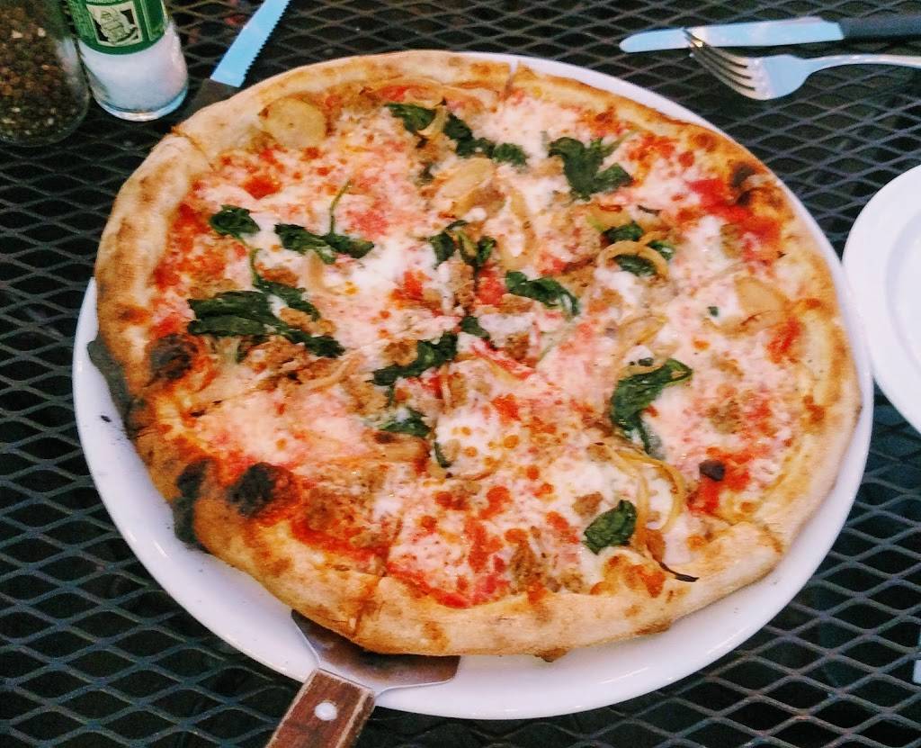 IL Bosco Pizza | restaurant | 7120 E Becker Ln, Scottsdale, AZ 85254, USA | 4803358680 OR +1 480-335-8680