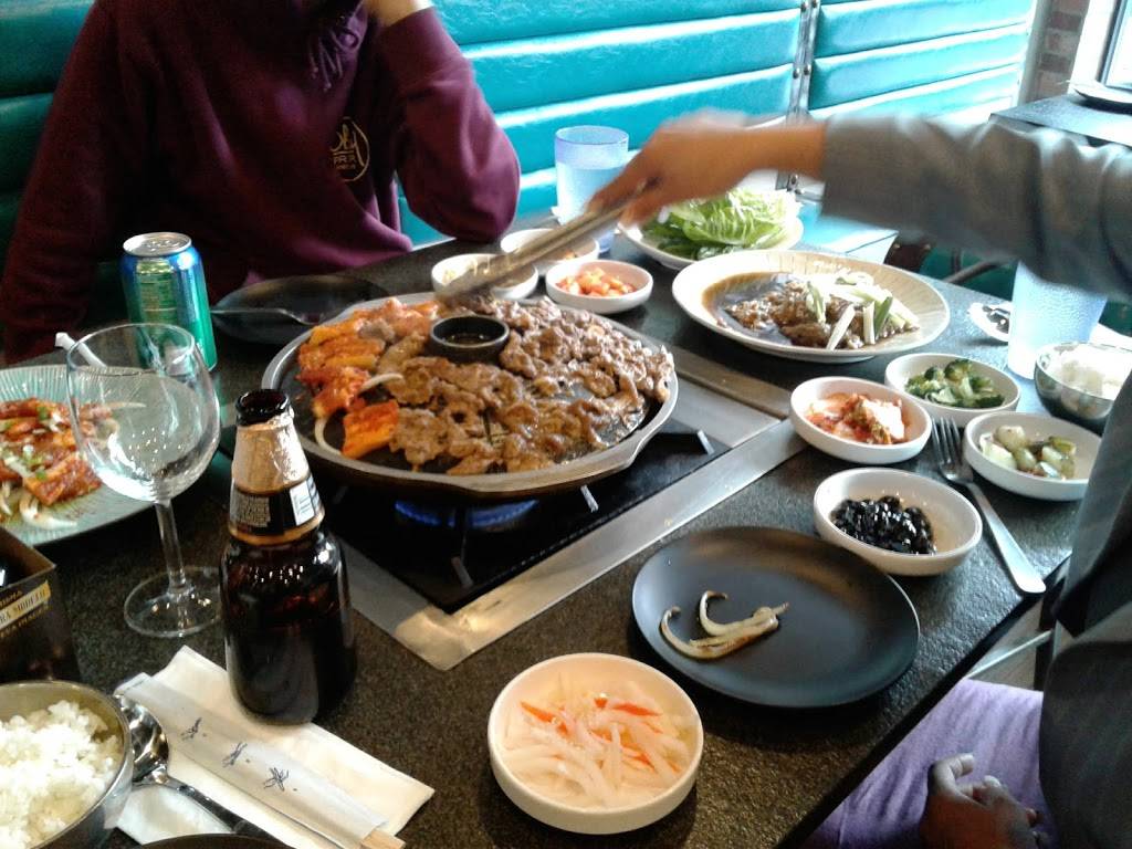 Do Eat Korean BBQ | restaurant | 3141 S Halsted St, Chicago, IL 60608, USA | 3125263938 OR +1 312-526-3938