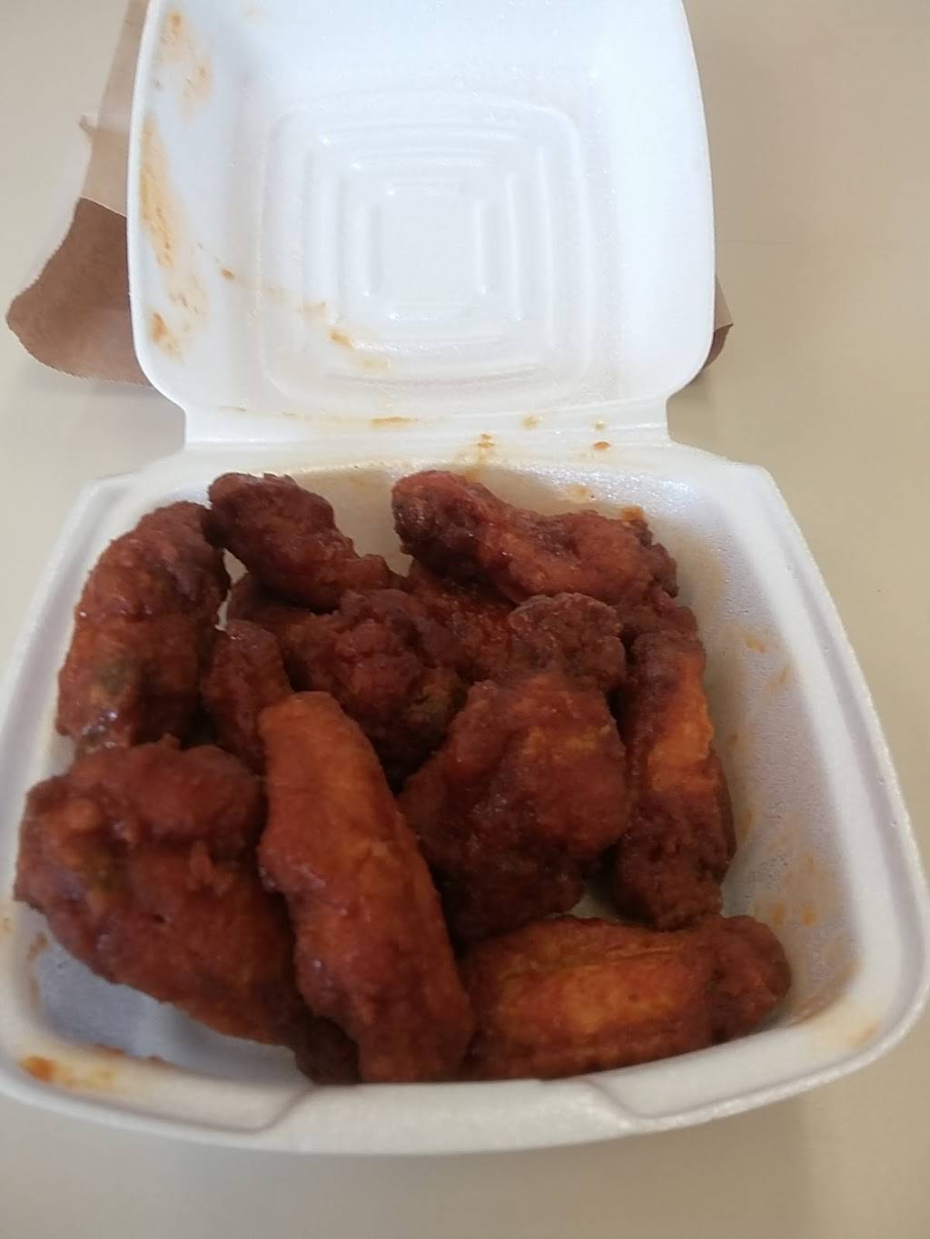 1 Plus 2 Pizza & Wing | restaurant | 3206 Lake Shore Blvd W, Etobicoke, ON M8V 1L9, Canada | 4162529122 OR +1 416-252-9122