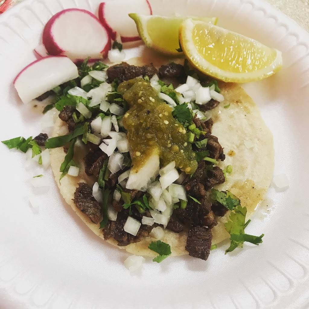 Tacos Goyo | restaurant | 647b W El Monte Way, Dinuba, CA 93618, USA | 5595965053 OR +1 559-596-5053