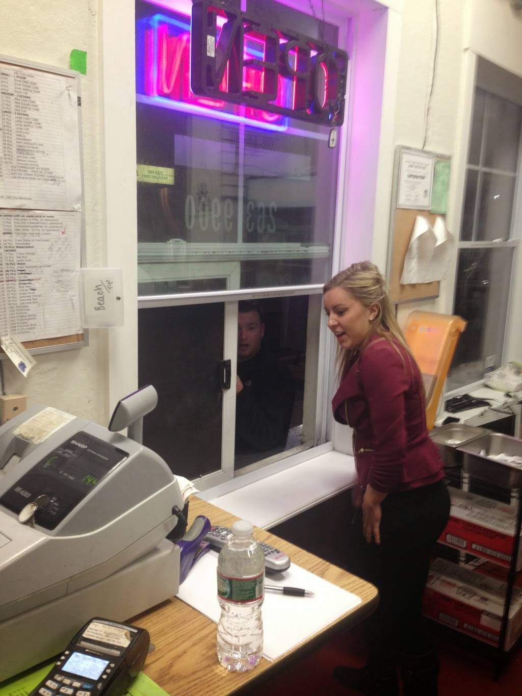 Drifters Feel Good Food | restaurant | 4009 Landis Ave, Sea Isle City, NJ 08243, USA | 6092639900 OR +1 609-263-9900