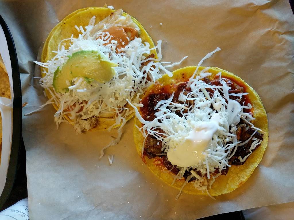 Papalote Taco House | restaurant | 2803 S Lamar Blvd, Austin, TX 78704, USA | 5128042474 OR +1 512-804-2474