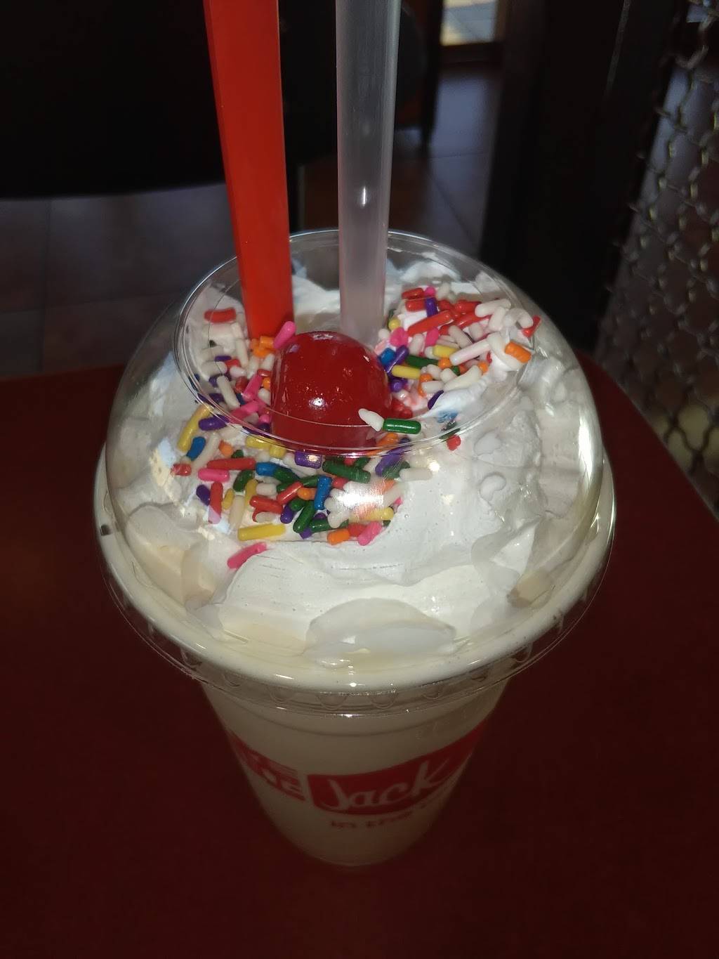 Jack in the Box | restaurant | 419 W Lodi Ave, Lodi, CA 95240, USA | 2093694590 OR +1 209-369-4590