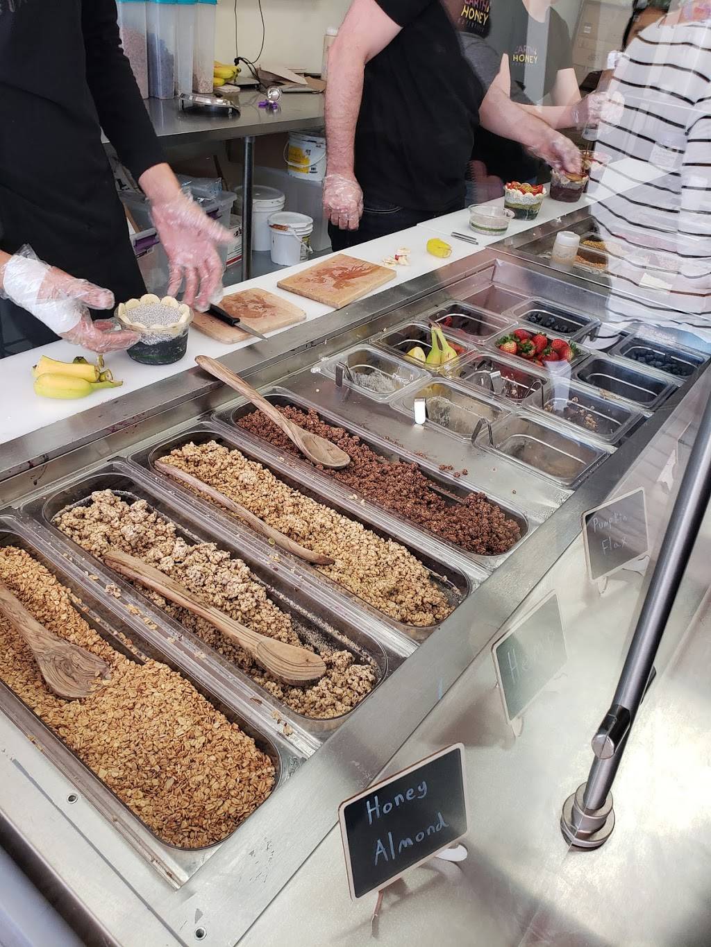 Earth Bowl Superfoods | restaurant | 22641 Lake Forest Dr #B-5, Lake Forest, CA 92630, USA | 9492150945 OR +1 949-215-0945