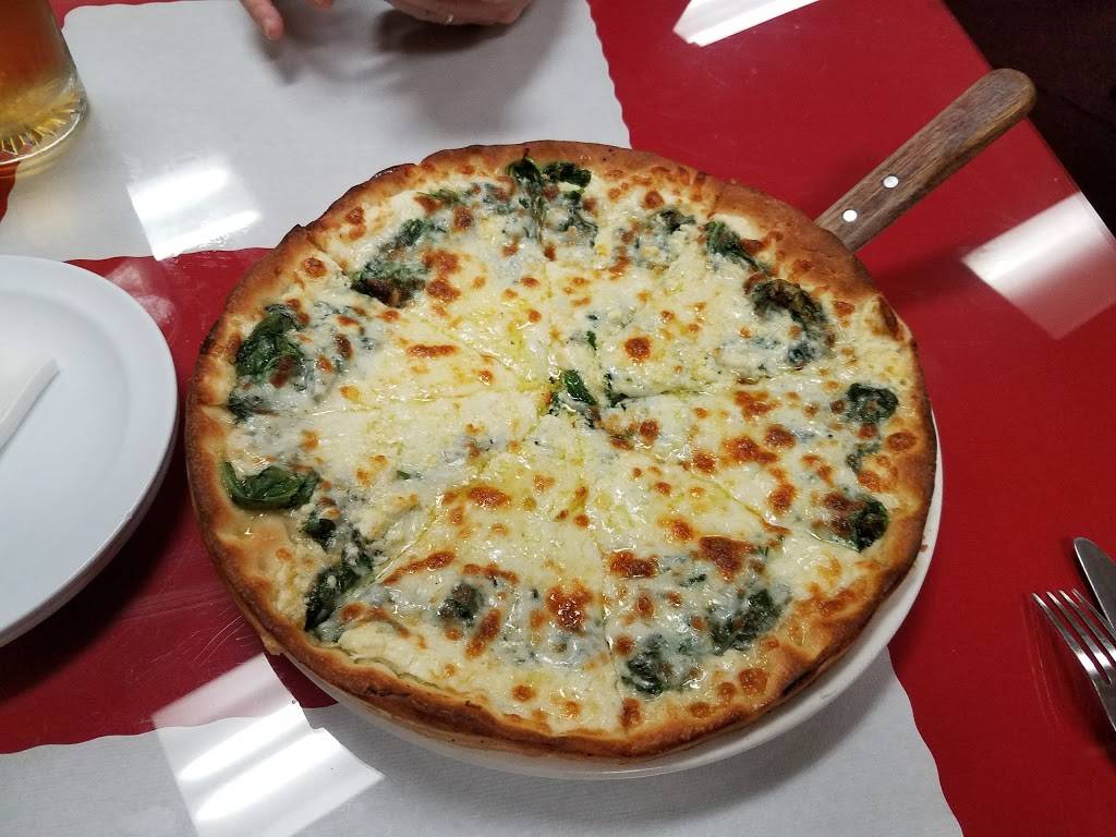 Rezzinis Pizzaria | restaurant | 3960 N Studebaker Rd, Long Beach, CA 90808, USA | 5624208989 OR +1 562-420-8989