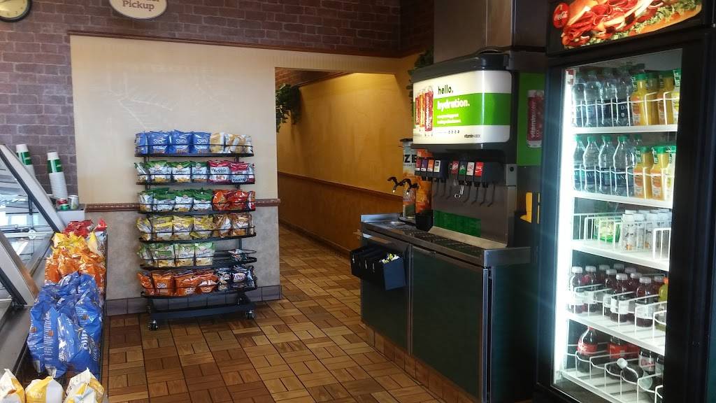 Subway Restaurants | restaurant | 6619 Forest Hill Dr Suite 60 Forest Hill Shopping Ctr, Forest Hill, TX 76140, USA | 8174782280 OR +1 817-478-2280