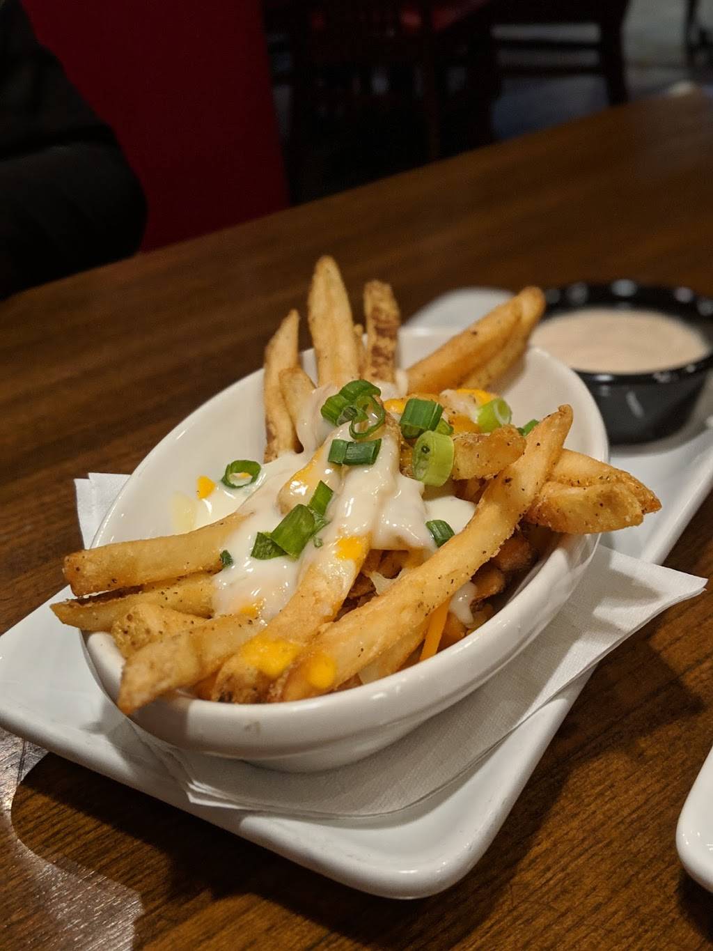 TGI Fridays | restaurant | 3487 Tyler St, Riverside, CA 92503, USA | 9513548400 OR +1 951-354-8400