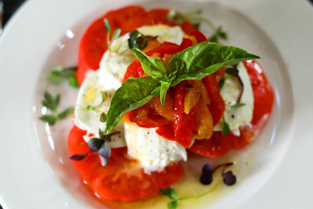 Limoncello Fresh Italian Kitchen | restaurant | 8245 W Sahara Ave, Las Vegas, NV 89117, USA | 7028881144 OR +1 702-888-1144