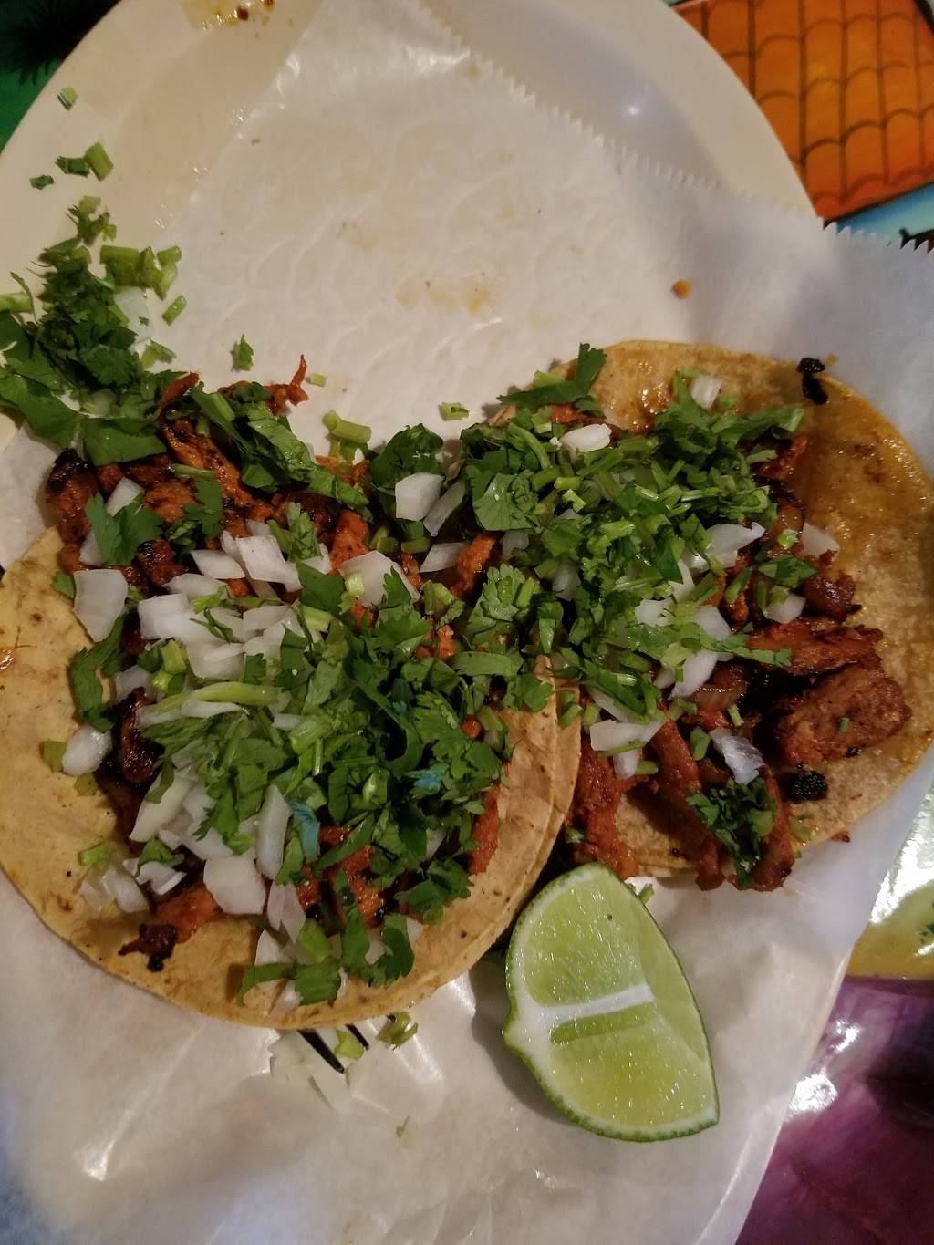 Los Compadres | restaurant | 1657 Chicago Rd, Chicago Heights, IL 60411, USA | 7087099115 OR +1 708-709-9115