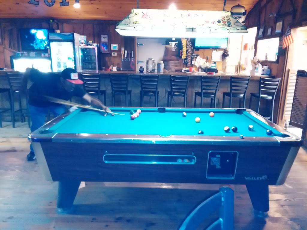 J&K State Line Bar And Grill | restaurant | 201 US-23, Weber City, VA 24290, USA | 2762259290 OR +1 276-225-9290