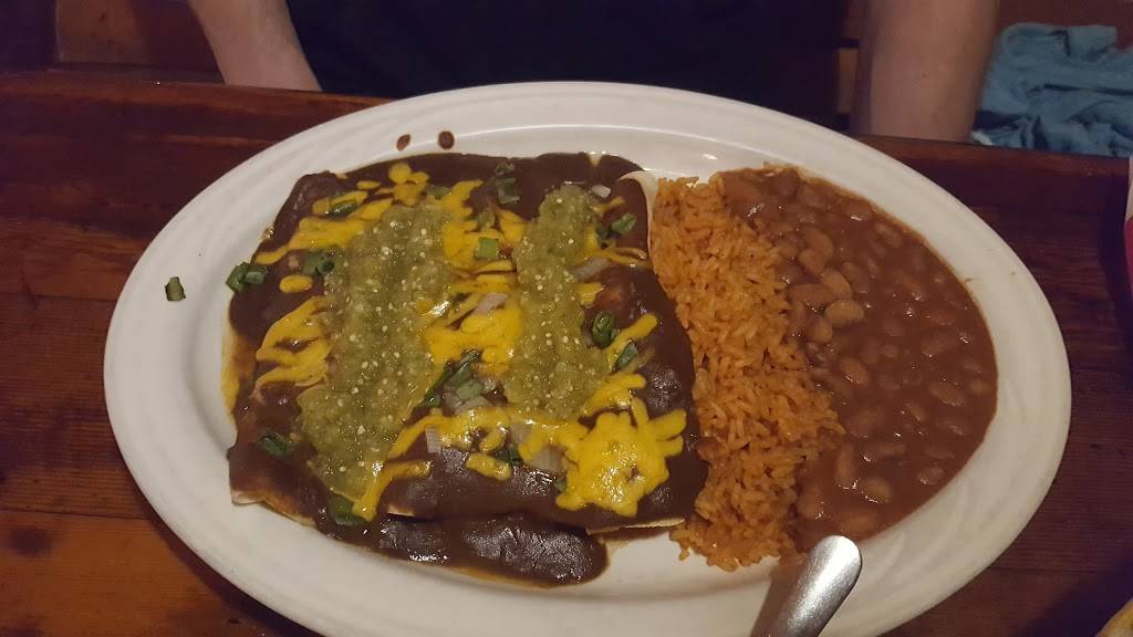 Cuckoos Nest Mexican Food | restaurant | 1712 Boston Post Rd, Old Saybrook, CT 06475, USA | 8603998189 OR +1 860-399-8189