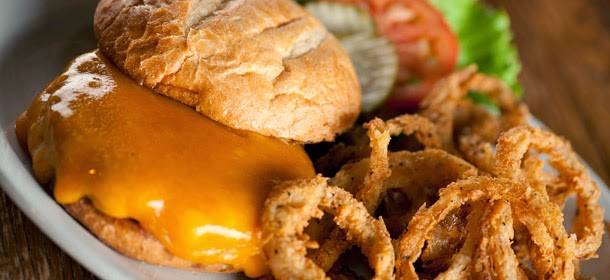 Tanners Bar & Grill- 119th | restaurant | 10146 W 119th St, Overland Park, KS 66210, USA | 9133451217 OR +1 913-345-1217