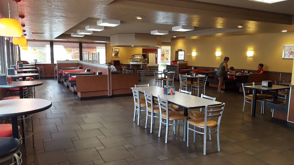 Carls Jr. | meal takeaway | 28022 La Paz Rd, Laguna Niguel, CA 92677, USA | 9498315181 OR +1 949-831-5181