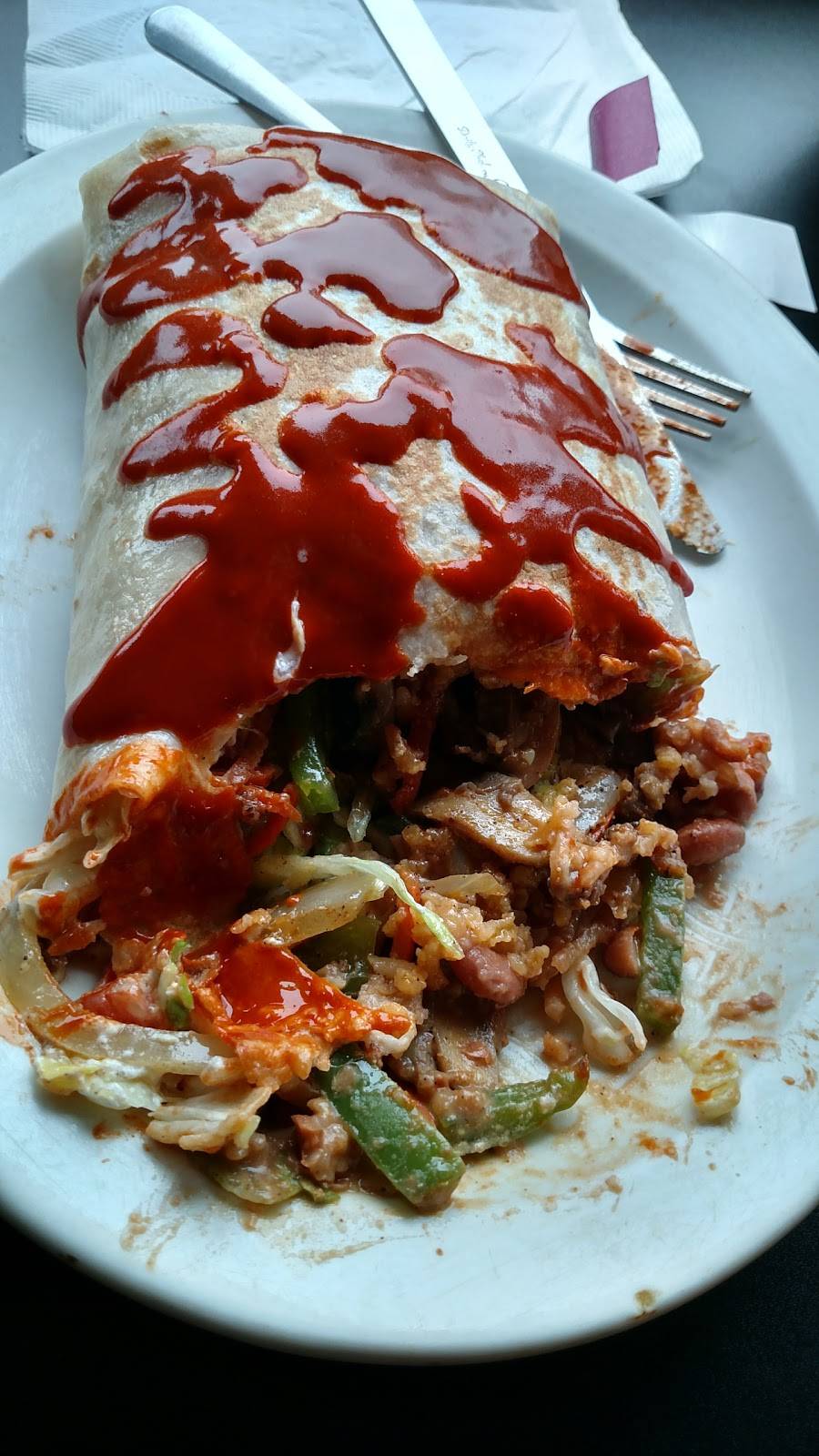 Chicharos Mexican Grill | restaurant | 201 W 2nd St, Muscatine, IA 52761, USA | 5632990659 OR +1 563-299-0659