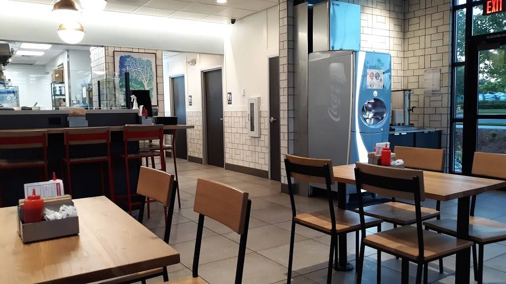 Wendys | restaurant | 1659 SE Ensign Ln, Warrenton, OR 97146, USA | 5038610803 OR +1 503-861-0803