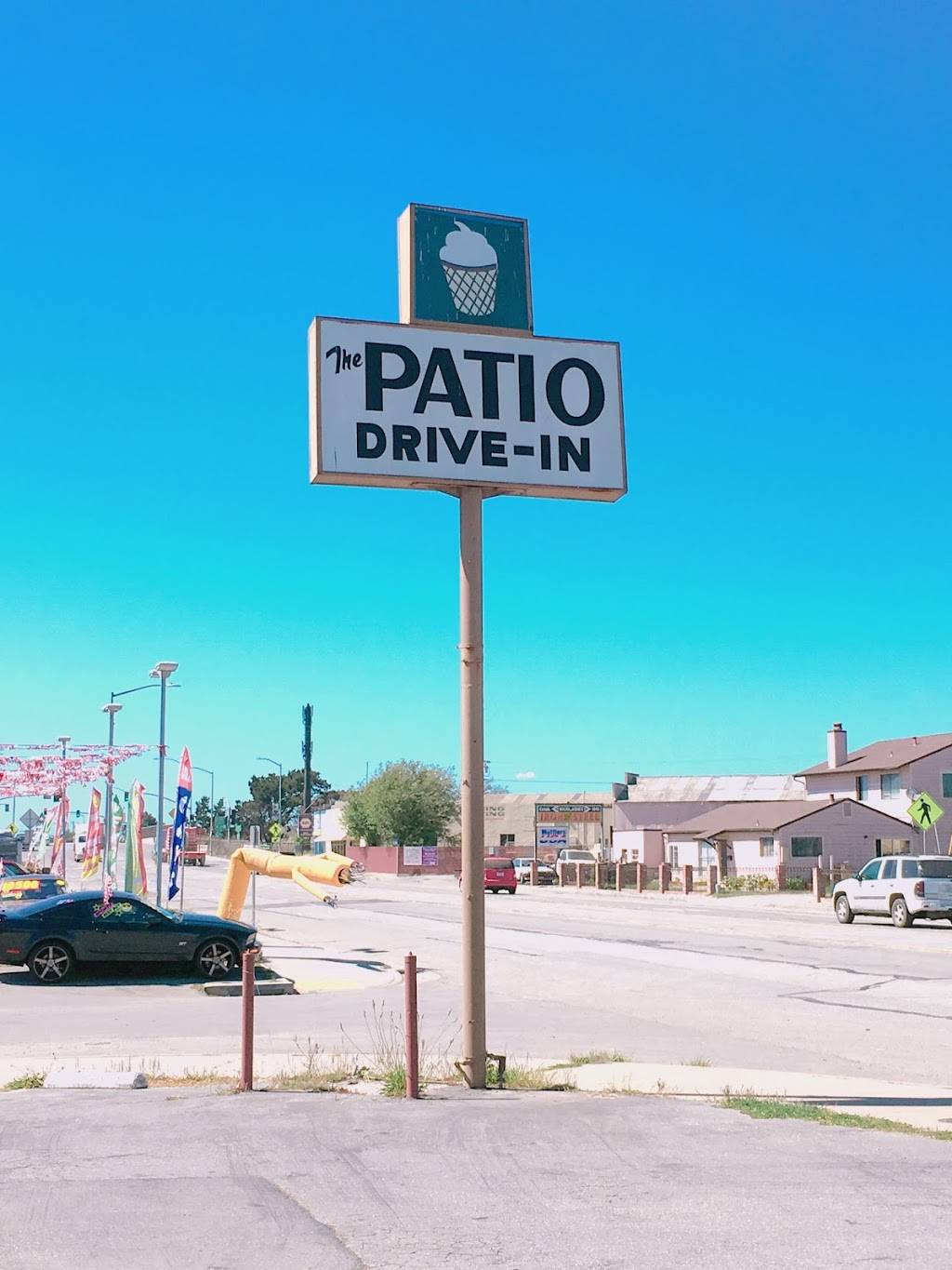 Patio Drive In | restaurant | 11616 Merritt St, Castroville, CA 95012, USA | 8316332178 OR +1 831-633-2178