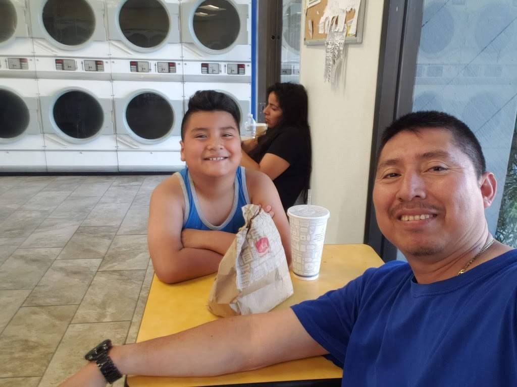 Delicias Taco Shop | restaurant | 1212 S 43rd St, San Diego, CA 92113, USA | 6192631350 OR +1 619-263-1350