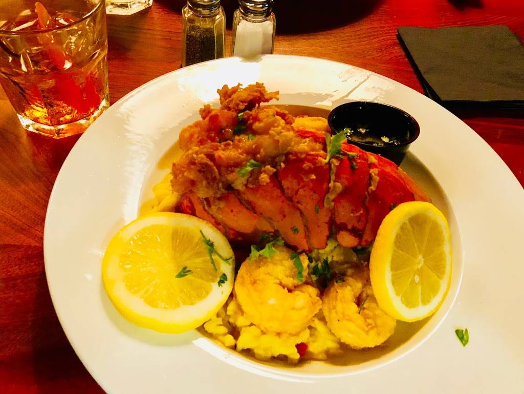 DrinkHaus Supper Club | restaurant | 820 W Jackson Blvd, Chicago, IL 60607, USA | 8722162349 OR +1 872-216-2349