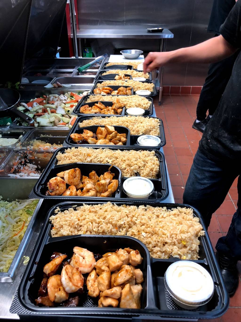 Hibachi Express | restaurant | 260 Citrus Tower Blvd Ste A, Clermont, FL 34711, USA | 3524329588 OR +1 352-432-9588