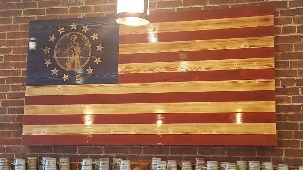 Molly Pitcher Brewing Taproom | restaurant | 139 W High St, Carlisle, PA 17013, USA | 7174225591 OR +1 717-422-5591