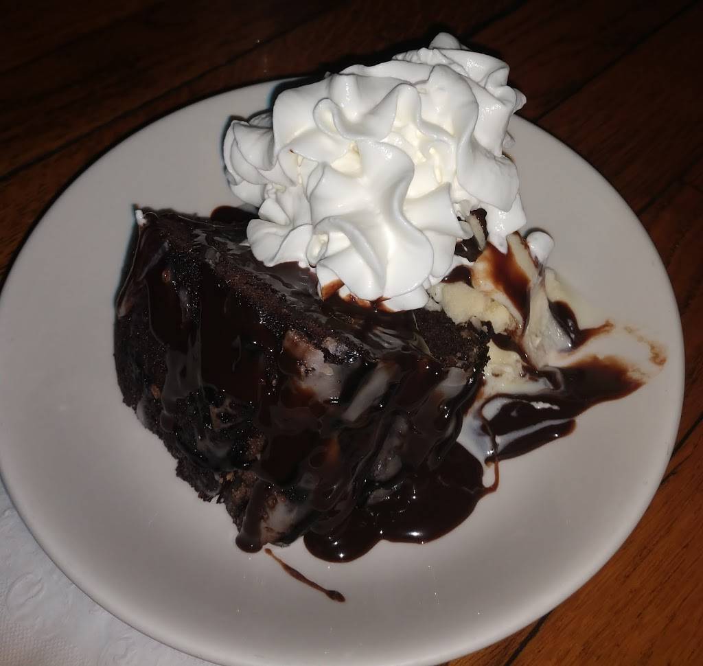 Kermits Food Shop | restaurant | 23 S Main St, Andrews, IN 46702, USA | 2607863644 OR +1 260-786-3644