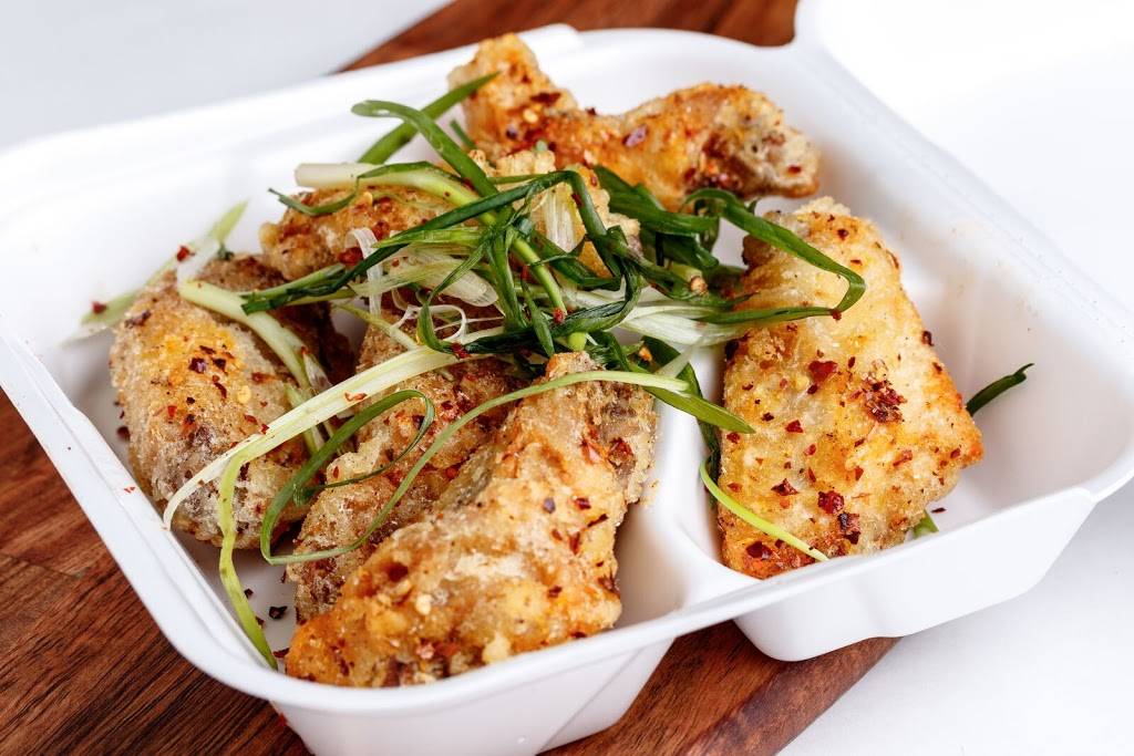 J&J Wings and Seafood | restaurant | 10440 Richmond Ave, Houston, TX 77042, USA | 8327673524 OR +1 832-767-3524