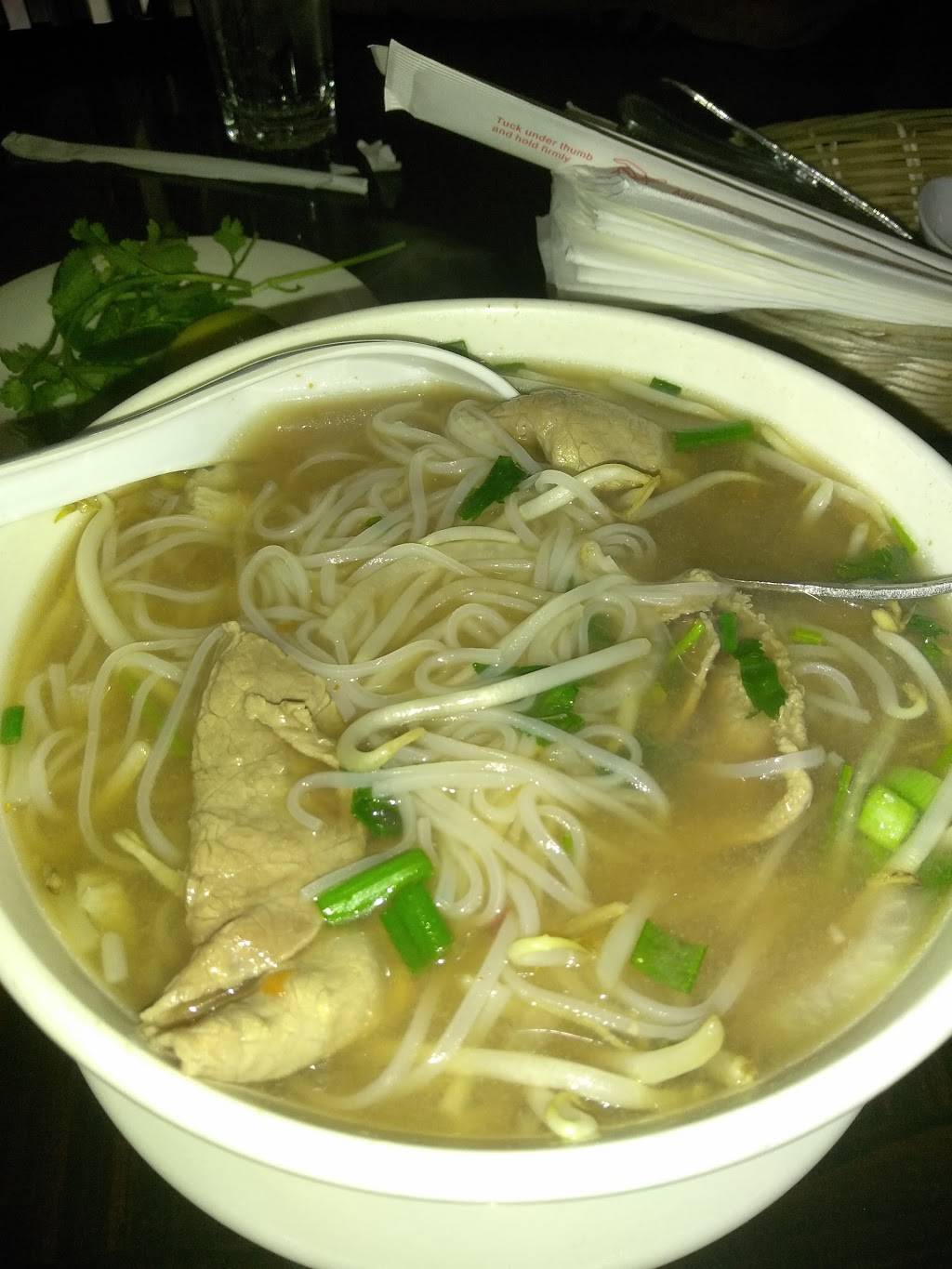 Pho T&T Vietnamese Restaurant | restaurant | 7750 Palm Ave, Highland, CA 92346, USA | 9098644290 OR +1 909-864-4290
