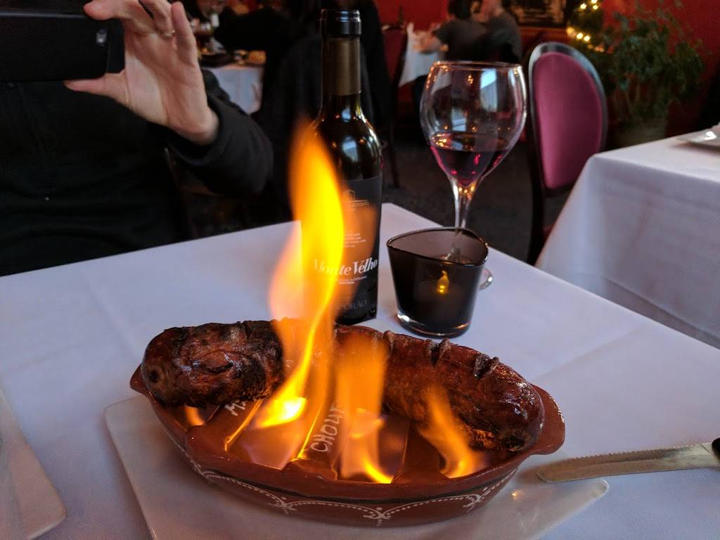 Estoril | restaurant | 1577 Pleasant St, Fall River, MA 02723, USA | 5086771200 OR +1 508-677-1200