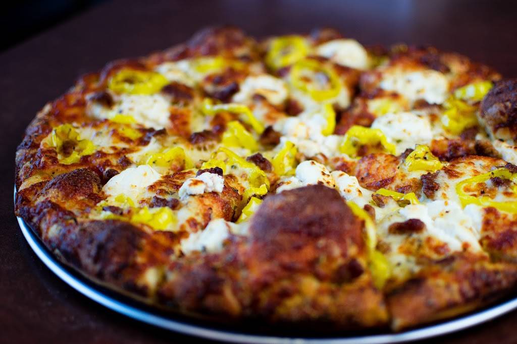 Carmonis Pizza | meal delivery | 42787 Woodward Ave, Bloomfield Twp, MI 48304, USA | 2482203333 OR +1 248-220-3333