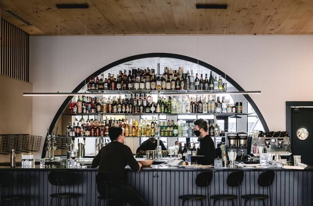 Roze Pony | restaurant | 5133 Harding Pike, Nashville, TN 37205, USA | 6159425057 OR +1 615-942-5057