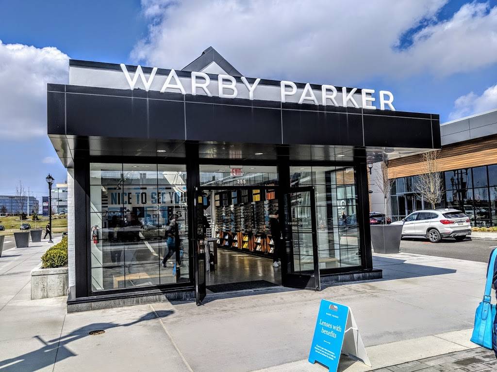 3 Palms Pinecrest | restaurant | 200 Park Ave Suite 146, Highland Hills, OH 44122, USA | 2164501060 OR +1 216-450-1060