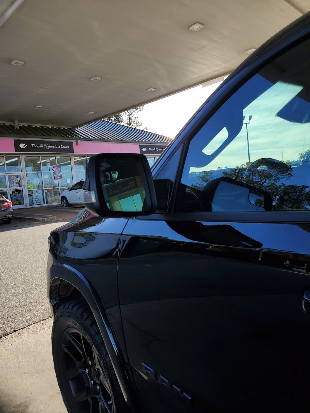 Shell | restaurant | 4593 N Valdosta Rd, Valdosta, GA 31602, USA | 2292450043 OR +1 229-245-0043