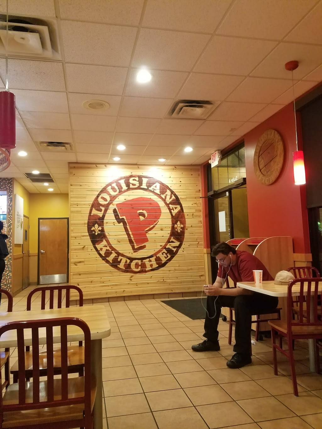 Popeyes Louisiana Kitchen | restaurant | 293 Orange Dr, Vacaville, CA 95687, USA | 7074696813 OR +1 707-469-6813