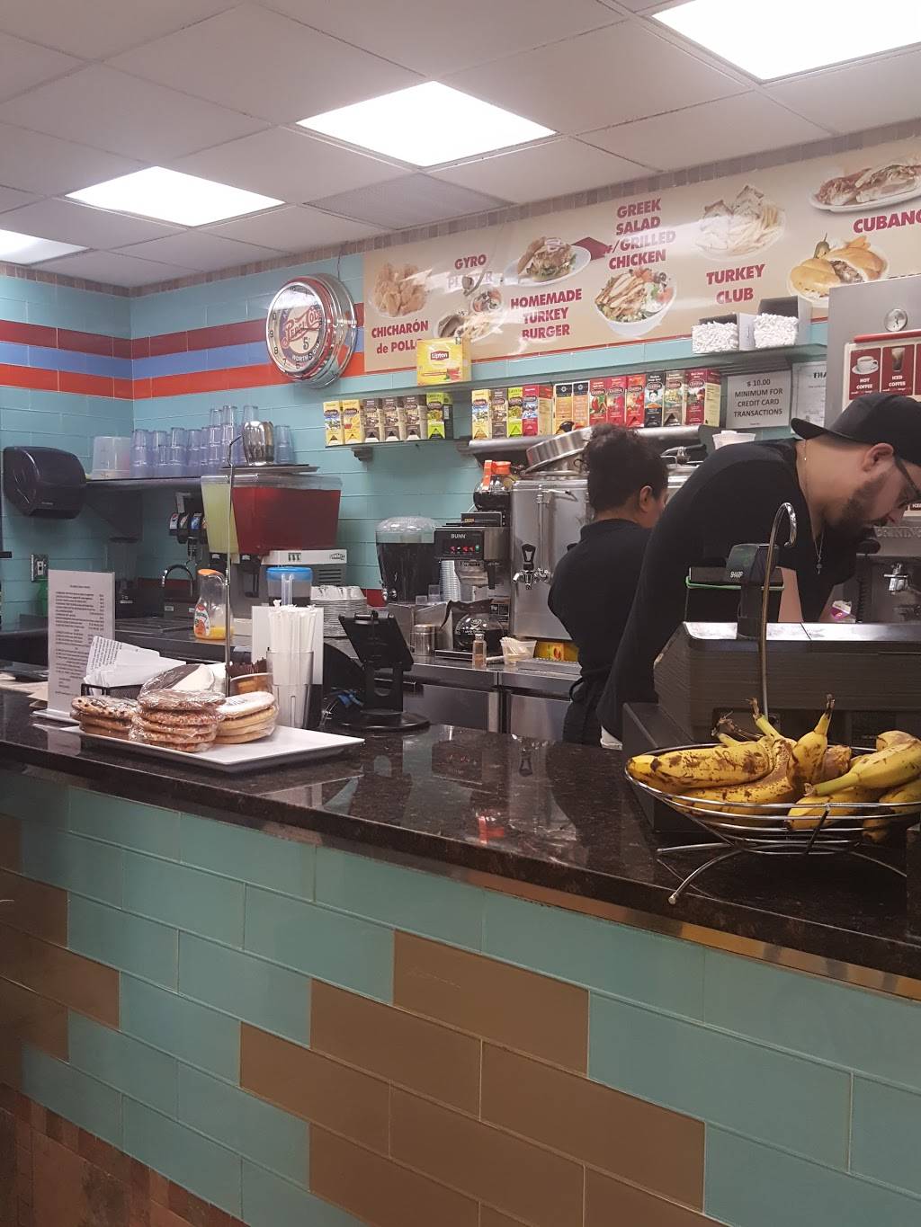 JRs | restaurant | 5816 59th St, Maspeth, NY 11378, USA | 7184164300 OR +1 718-416-4300