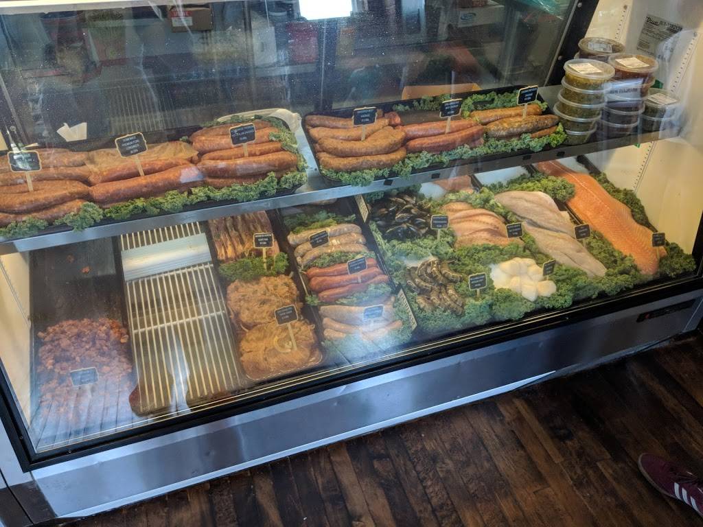 Daves Chillin-n-Grillin | meal takeaway | 5715 N Figueroa St #102, Los Angeles, CA 90042, USA | 3234900988 OR +1 323-490-0988