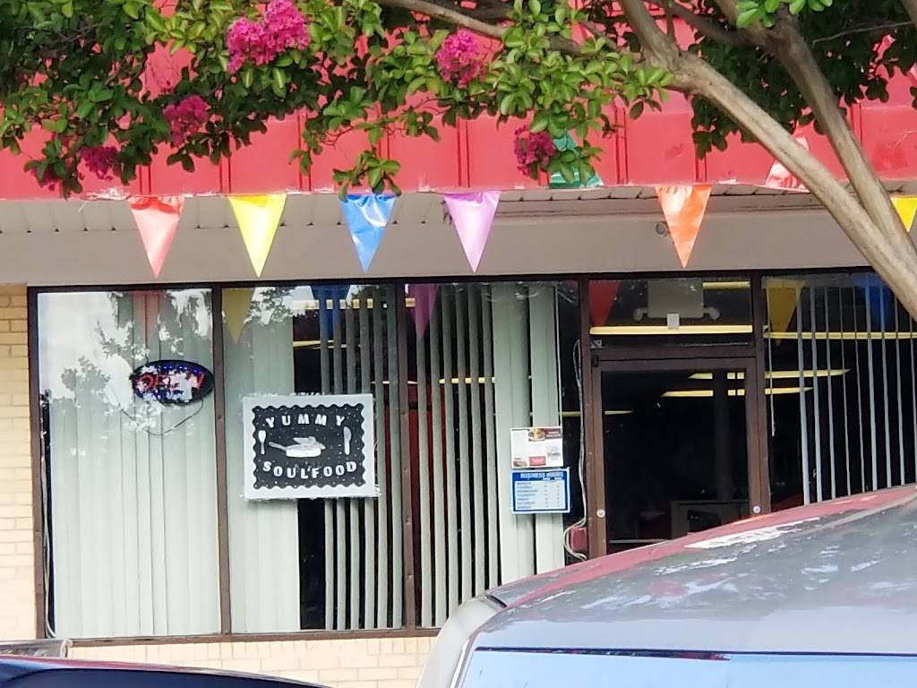 Yummy Soul Food | restaurant | 3700 Blue Spring Rd NW suite P, Huntsville, AL 35810, USA | 2566943918 OR +1 256-694-3918