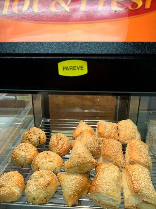 Hollywood Deli | restaurant | 6100 Hollywood Blvd 1st Floor, Hollywood, FL 33024, USA | 9549867570 OR +1 954-986-7570