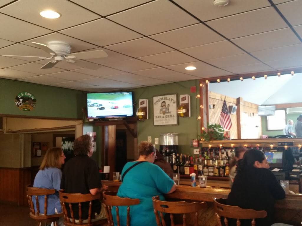 Tremblays | restaurant | 514 Park Ave, Portsmouth, RI 02871, USA | 4016839899 OR +1 401-683-9899
