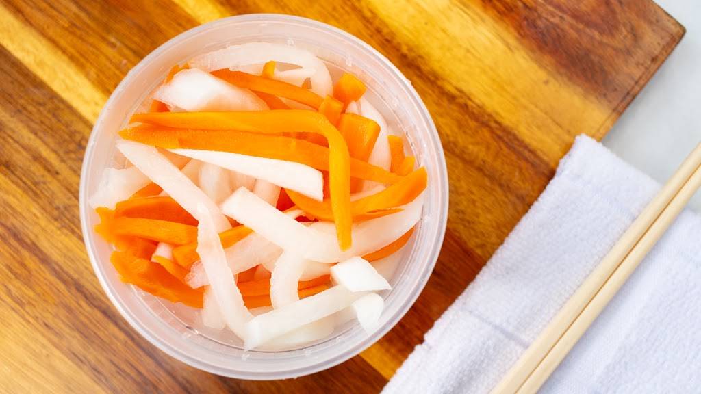 Dak Hing Barbecue | restaurant | 4705 Avenue Van Horne, Montréal, QC H3W 1H8, Canada | 5145608033 OR +1 514-560-8033