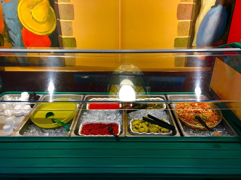 Viva Burrito | restaurant | 66 Staniford St, Boston, MA 02114, USA | 6175236390 OR +1 617-523-6390