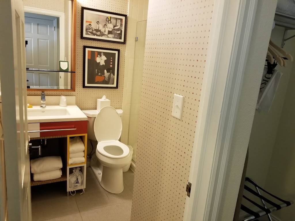 Graduate Athens | restaurant | 295 E Dougherty St, Athens, GA 30601, USA | 7065497020 OR +1 706-549-7020