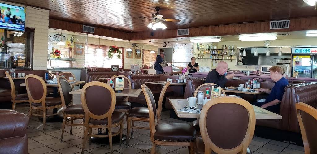 Golden 9 Restaurant | restaurant | 4965 N Sunland Gin Rd, Casa Grande, AZ 85193, USA | 5208360682 OR +1 520-836-0682