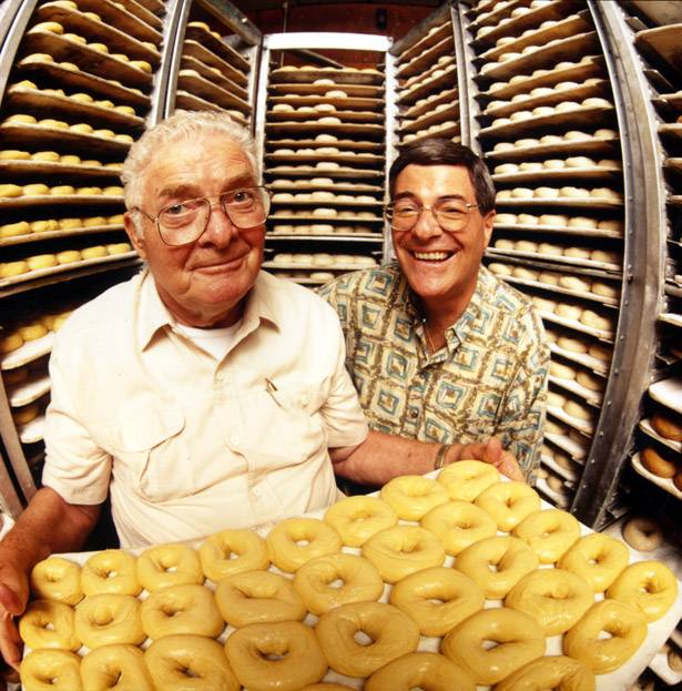 Brooklyn Bagel Bakery | cafe | 2223 Beverly Blvd, Los Angeles, CA 90057, USA | 3236300676 OR +1 323-630-0676