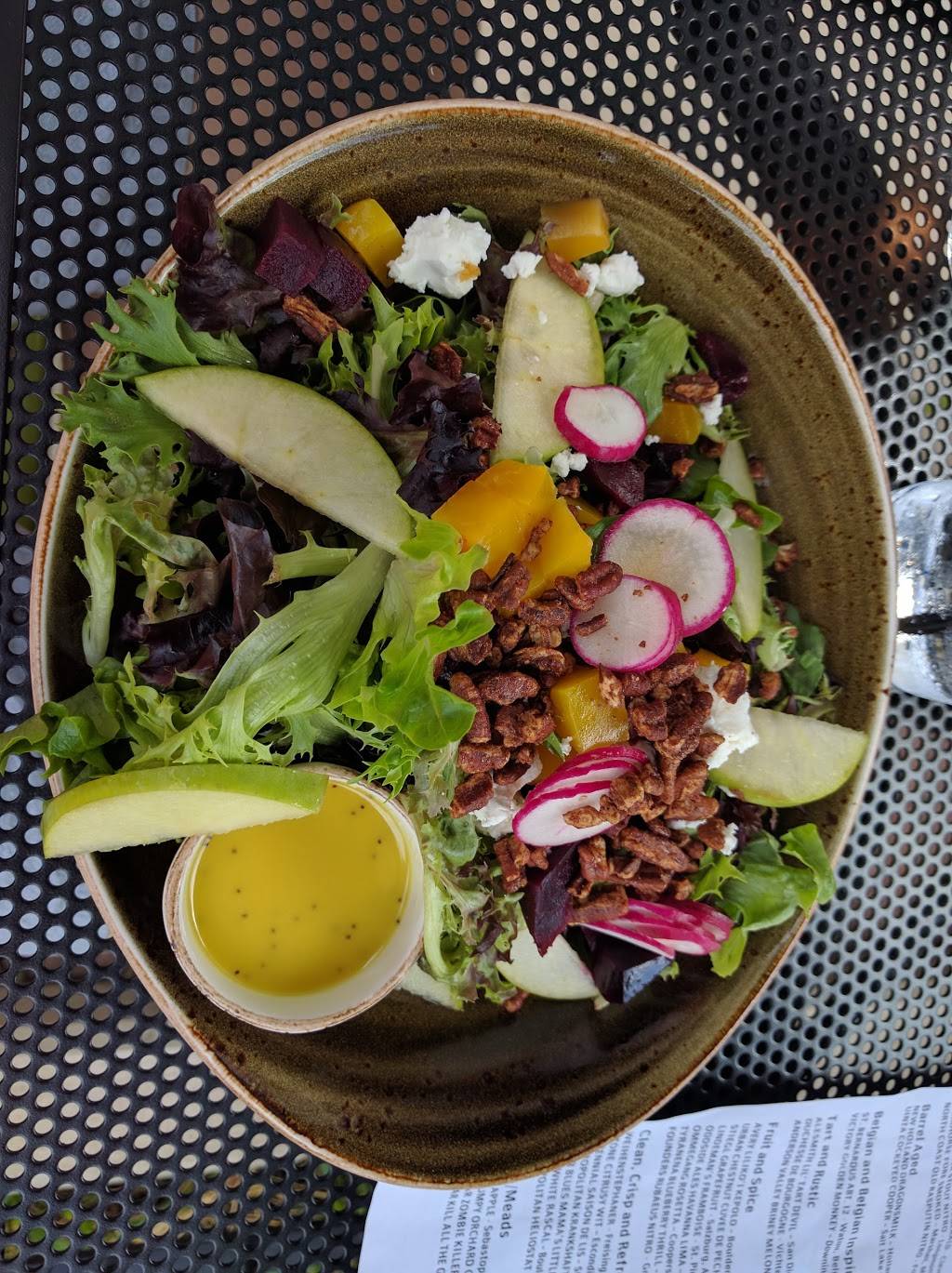 Thyme Kitchen and Craft Beer | restaurant | 736 SW Washington St, Peoria, IL 61602, USA | 3097132619 OR +1 309-713-2619