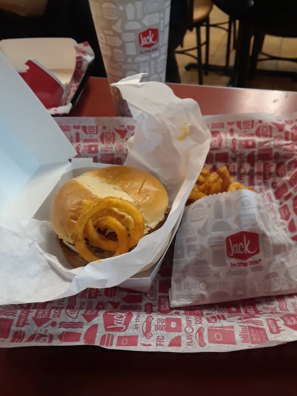 Jack in the Box | restaurant | 11404 Garland Rd, Dallas, TX 75218, USA | 2143278363 OR +1 214-327-8363