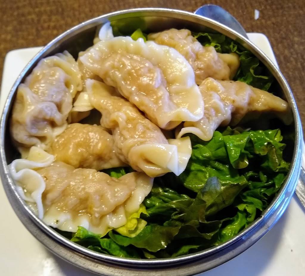 Grand Panda | restaurant | 23802 Lyons Ave, Newhall, CA 91321, USA | 6612531898 OR +1 661-253-1898