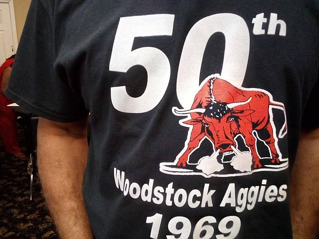 Sarah Lees Southern Cooking | restaurant | 6646 US-51, Millington, TN 38053, USA | 9018730906 OR +1 901-873-0906